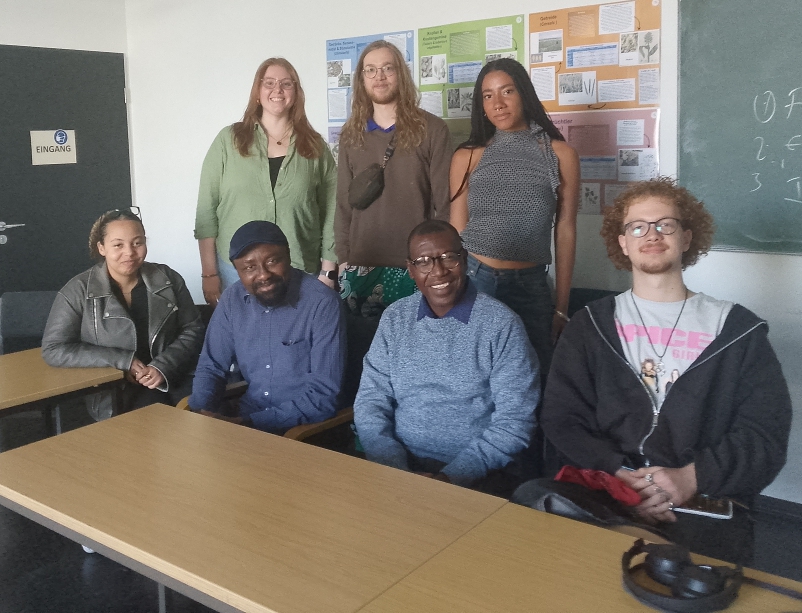 Dr. Sunday Alaye with AGYCEP programme students